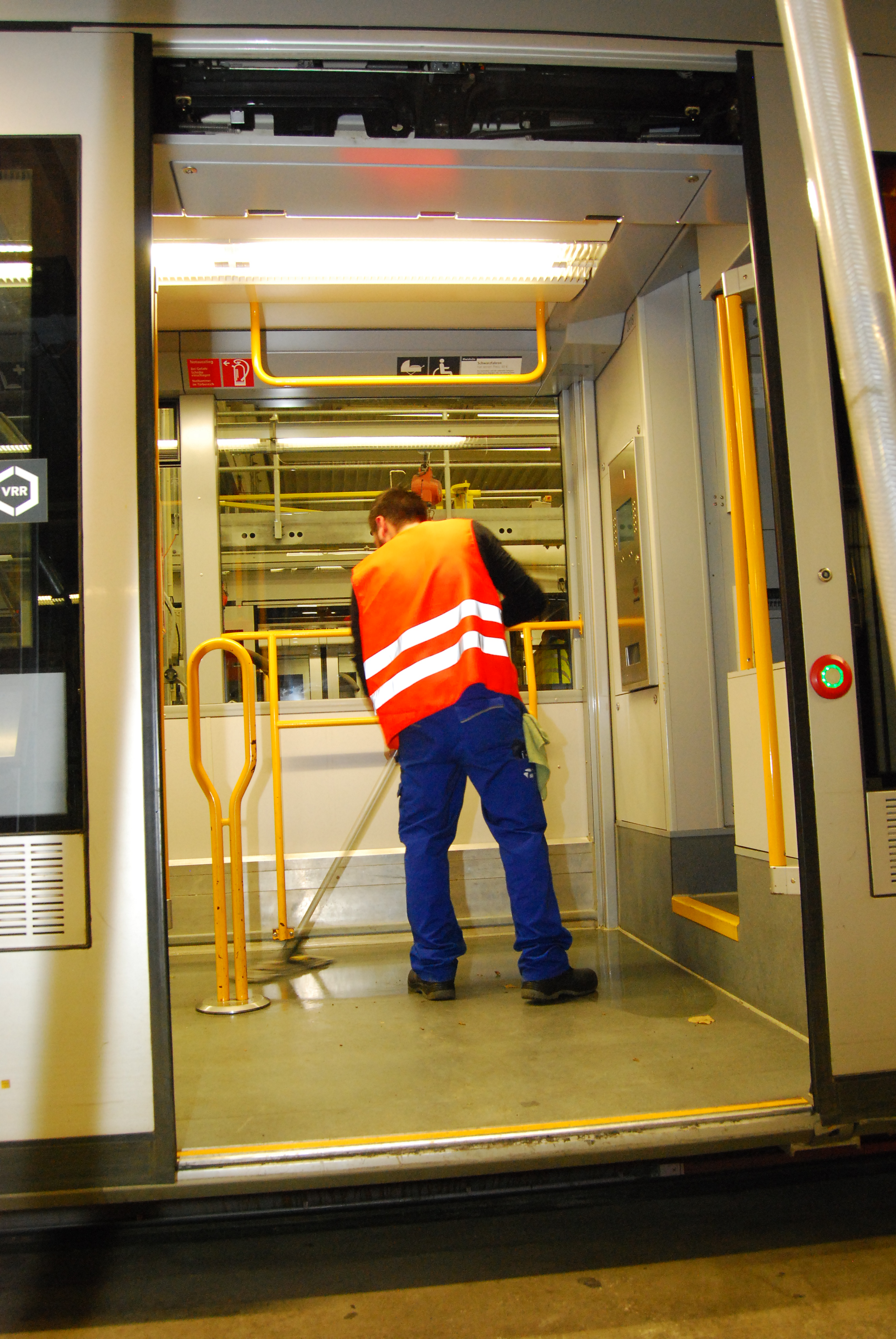 Verkehrsmittelreinigung